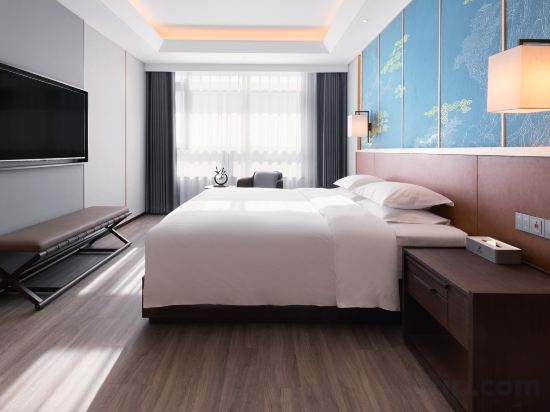Daxing Hotel Room Type - Executive Suite (Building 1)