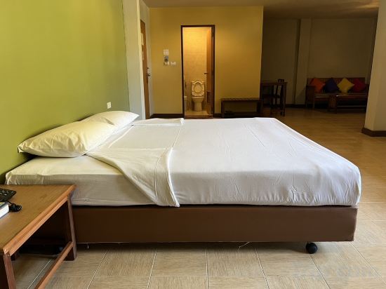 Sun Hotel Room Type - Suite