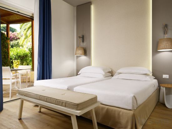 UNA Hotels Naxos Beach Sicilia - Tap to explore photos