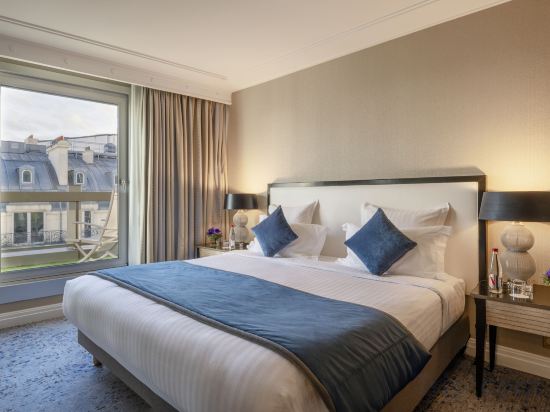 Warwick Paris Champs-Elysées Room Type - Champs-Elysées Suite