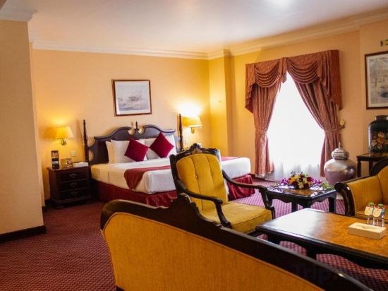 Delmon International Hotel Room Type - Suite