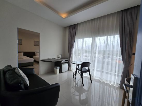 The Elysium Residence Room Type - Deluxe Twin Room with Mountain View The Elysium Residence Room Type - Deluxe Twin Room with Mountain View