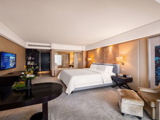The Lakeview Hotel Room Type - Deluxe Room?Yun Shan I-Sleep?-Smart King Bed