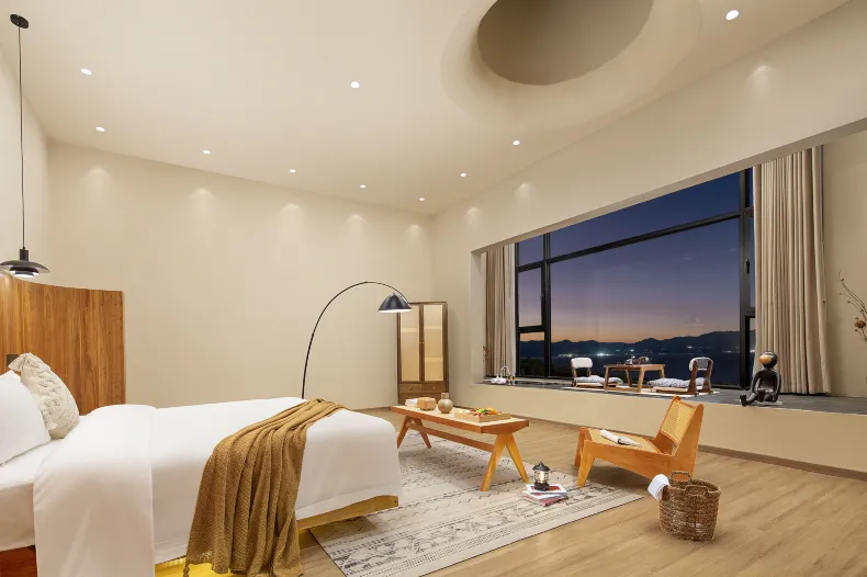 VALATOMS Van Latu Hotel (Siguniang Mountain Scenic Area Second Branch)