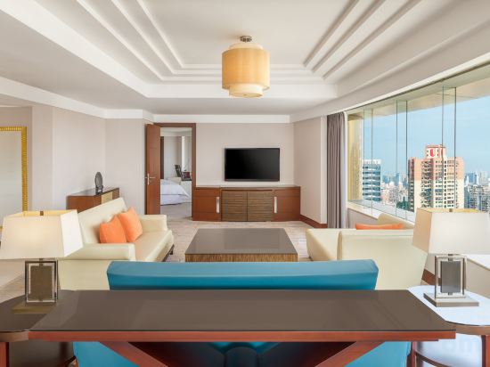 Sheraton Xiamen Hotel - Tap to explore photos