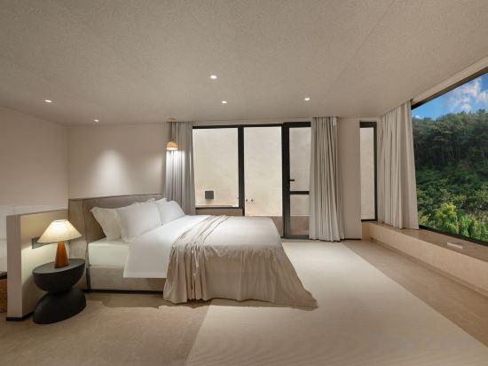 DOPO HOMESTAY Room Type - Suite - 2-Bedroom, Near Pool
