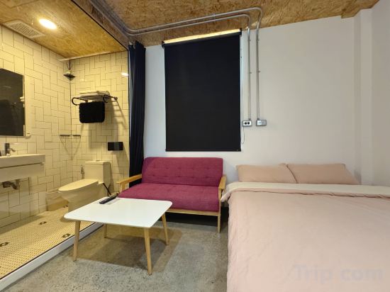 K.GOLD HOSTEL Room Type - Standard Double Room