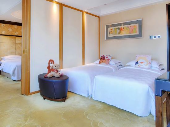 Radegast Hotel CBD Room Type - Superior Family Suite