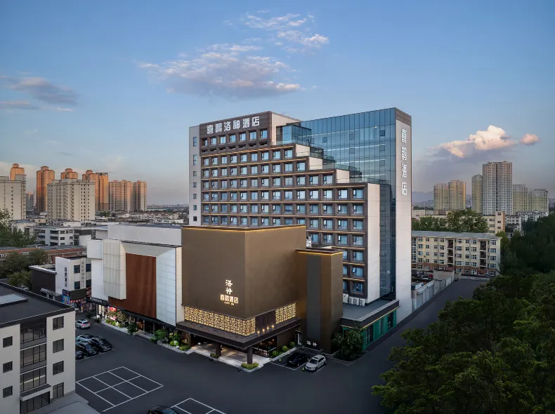 Magpie Hotel