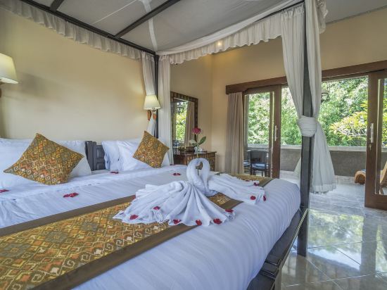 Cendana Resort & Spa - Tap to explore photos