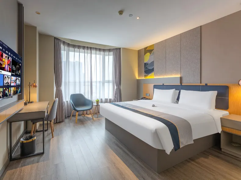 Home Inn Huayi Hotel (Shijiazhuang Zhaiying South Street Branch）