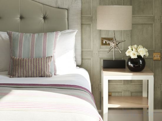 The Grand Brighton Room Type - Superior King with View