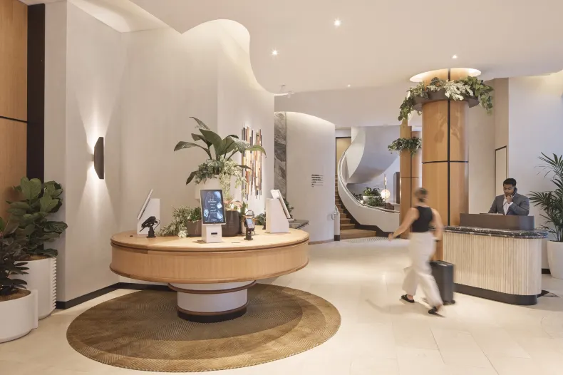 雪梨澳大利亞廣場瑞吉斯飯店, EVT旗下