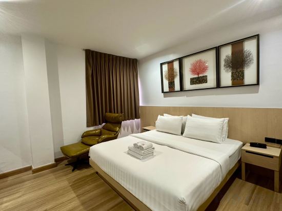 Sakura Sky Residence Room Type - Deluxe Room - Newly Renovated