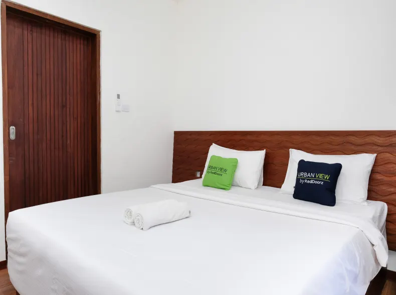 Urbanview Hotel Arta Guna Casa