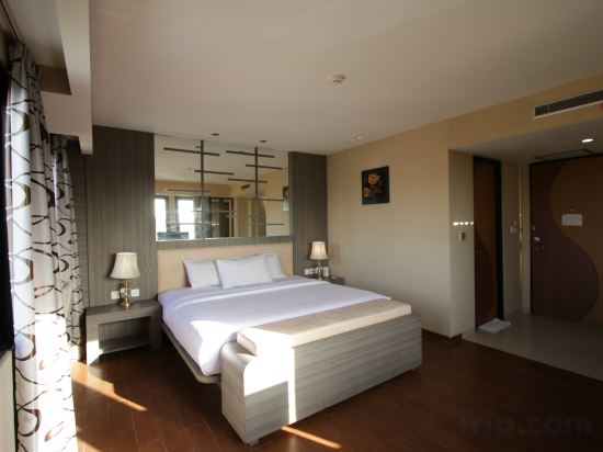 Serela Kuta Bali Room Type - Deluxe King Room