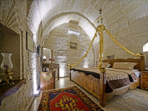 Maccan Cave Hotel Room Type - Double Arch Room