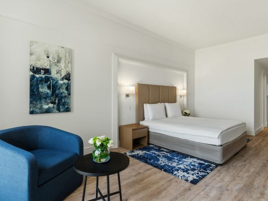Rixos Bab Al Bahr Room Type - Deluxe Room with Pool or Sea View