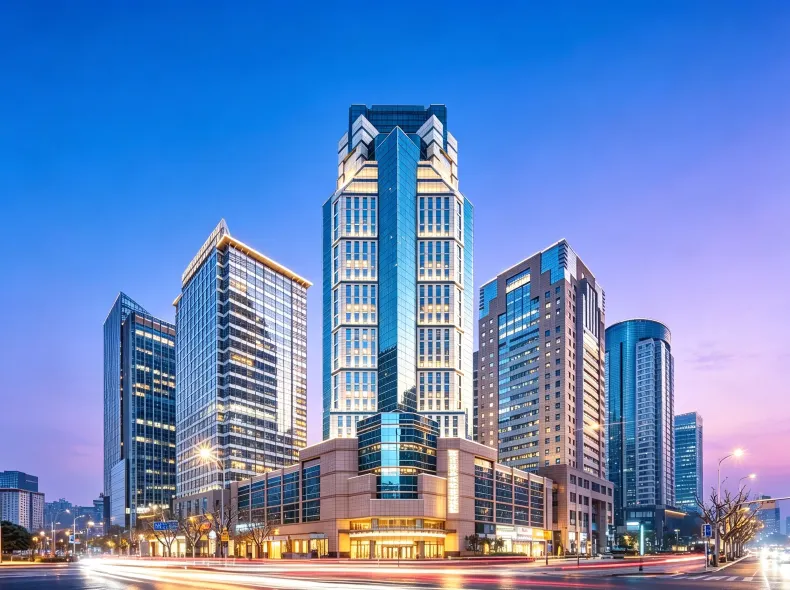 Campanile Hotel (Shanghai Lujiazui Center Xiangcheng Road Subway Station)