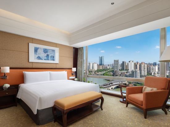 Shangri-La Chengdu Room Type - Club Suite