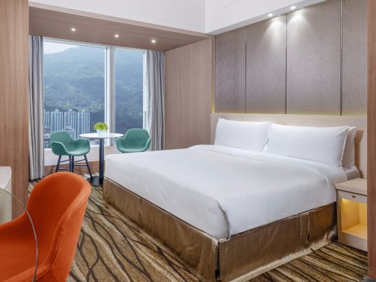 Nina Hotel Tsuen Wan West Room Type - Deluxe Room (Tower 2) - 1 King Bed