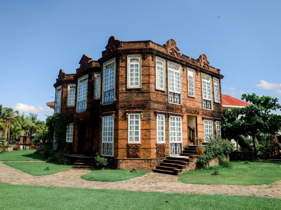Las Casas Filipinas de Acuzar Room Type - Casa Ladrillo