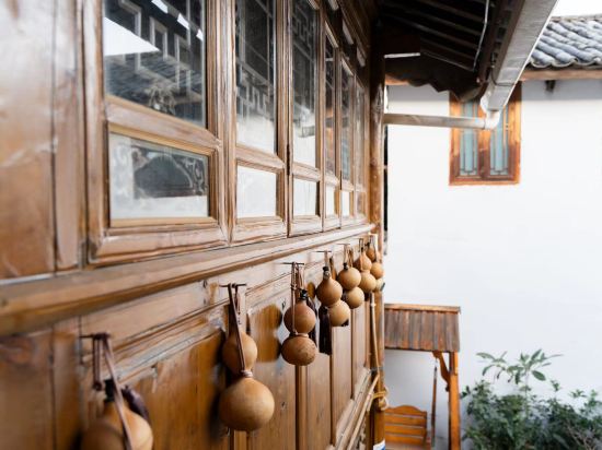 Others 5, Lijiang Mengenju Inn, Lijiang