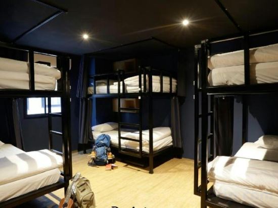 Borbaboom Poshtel - Hostel Room Type - Bunk Bed in Mixed Dormitory Room