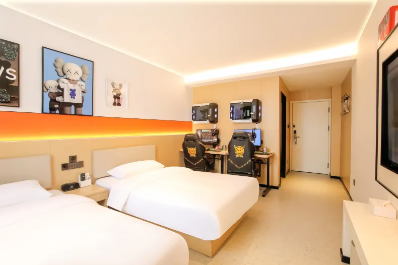 Youyou E-Sports Hotel (Taiyuan South Station Shanxi University)