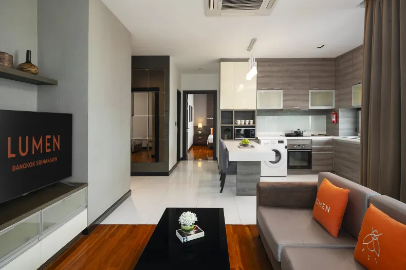 曼谷斯里納卡林璐曼飯店