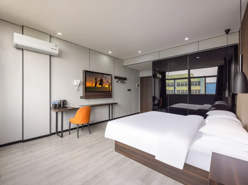 Yisu Qingju Hotel (Yuyao Yintai City Branch)