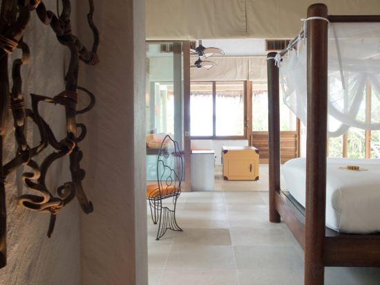 Soneva Fushi Resort Room Type - Soneva Fushi Family Suite with Pool Soneva Fushi Resort Room Type - Soneva Fushi Family Suite with Pool