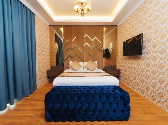 Trip Bosphorus Taksim Hotel Room Type - Junior Suite