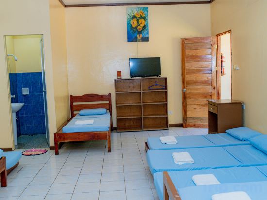 Villa Paraiso Resort and Waterpark Camiguin Room Type - Dormitory