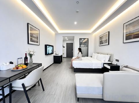 Oriental Hotel Room Type - Executive View King Room