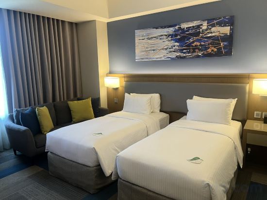 Citadines Bay City Manila - Tap to explore photos