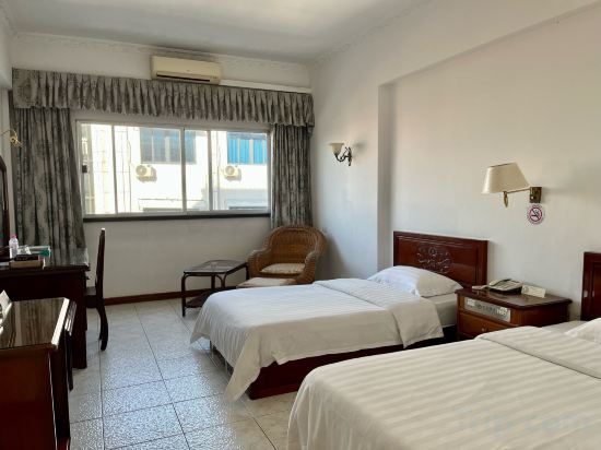Chung Hsin Hotel 中信酒店 Room Type - Twin Room