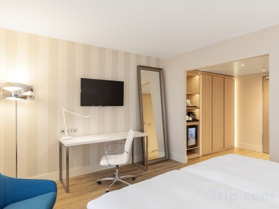 NH Mannheim Room Type - Superior Room XL