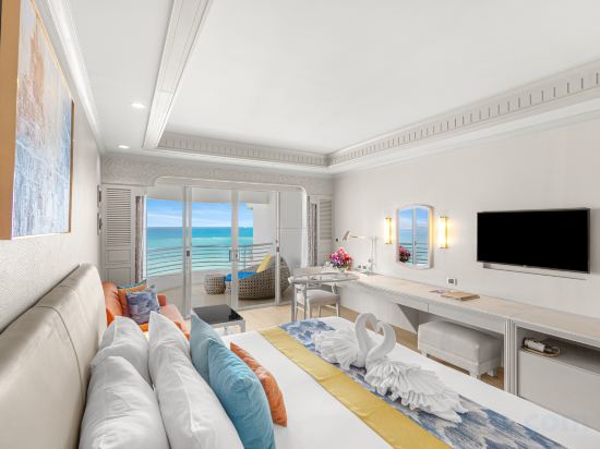 ROYAL CLIFF GRAND HOTEL Room Type - Grand Sea View Plus ROYAL CLIFF GRAND HOTEL Room Type - Grand Sea View Plus