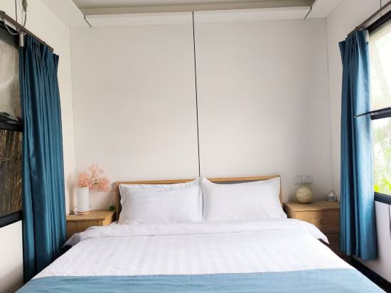 Flower Fairy RV Camp Room Type - Garden 28 RV - Near Lake