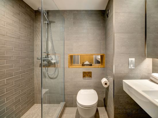 Apex City of Glasgow Hotel - Tap to explore photos
