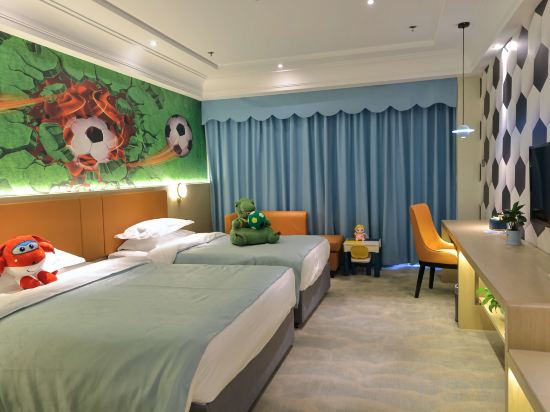 Lakeside Hotel Room Type - Scenic Private Hot Spring Children's Theme Terrace Room With Smart Oxygen Bar