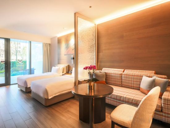 L+Snow Supreme Hotel Room Type - Garden Twin Bed Room