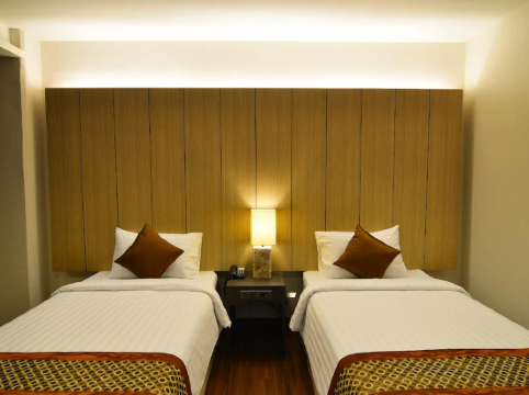 The 93 Hotel Room Type - Deluxe King or Twin Room
