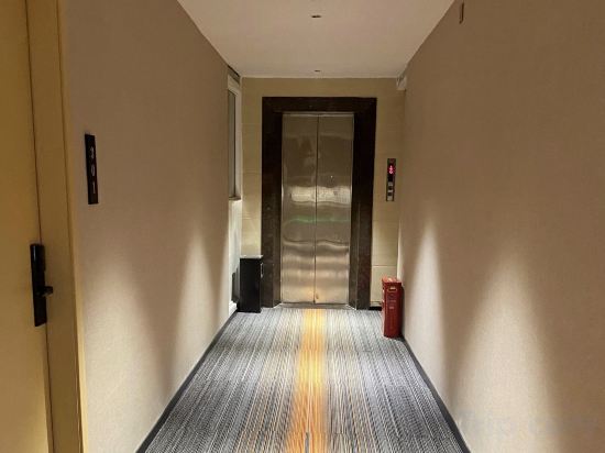 Others 5, Jinhao Hotel (Longyandong Station), Longyan