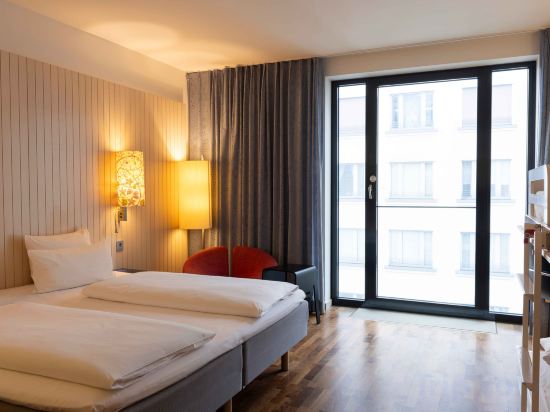 Scandic Berlin Potsdamer Platz Room Type - Standard Family Room Four Scandic Berlin Potsdamer Platz Room Type - Standard Family Room Four