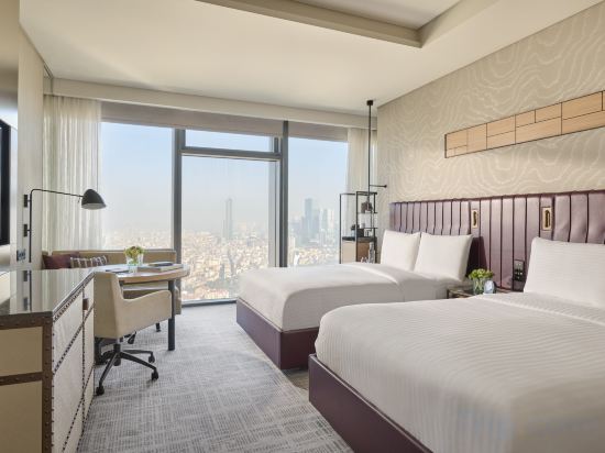 Fairmont Quasar Istanbul Room Type - FAIRMONT GOLD City View 2 Queen - 40 sm, Lounge Access