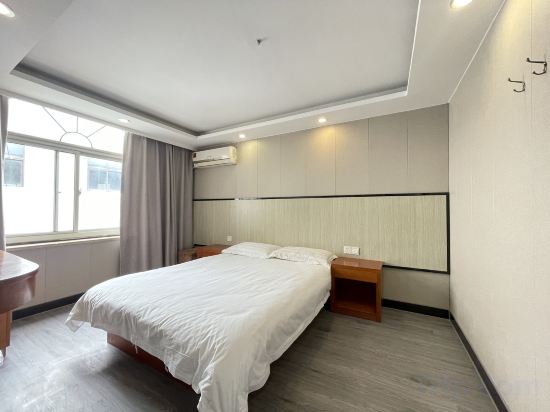 Others 3, Ruyun Hotel, Shanghai