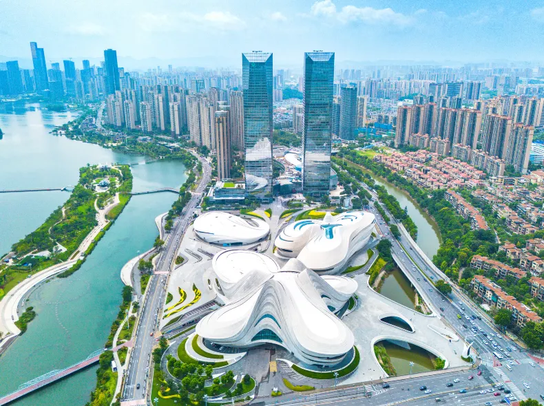 Wyndham Days Hotel Changsha Yuelu (Meixi Lake Art Center Metro Station)