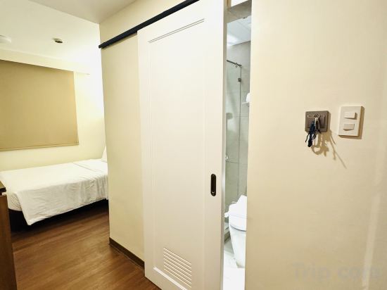 Pearl Lane Hotel Room Type - Standard Room
